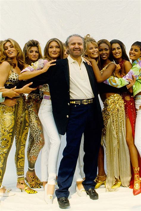 gianni versace era malato di|Così Gianni Versace ha creato il glamour italiano .